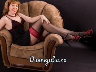 Divinejuliaxx